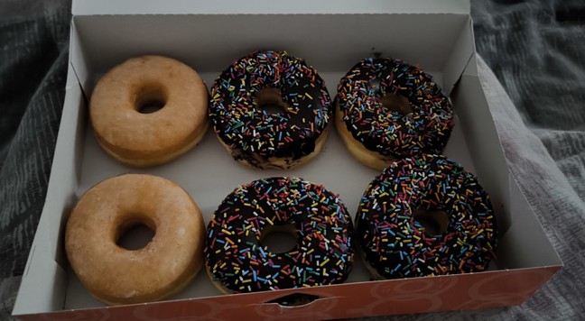 6 Dunkin donuts